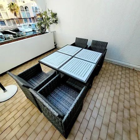 T2 A Cote De La Quartier Des Quilles * Сет