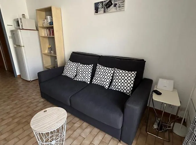 T2 à Côté De La Quartier Des Quilles Appartamento *