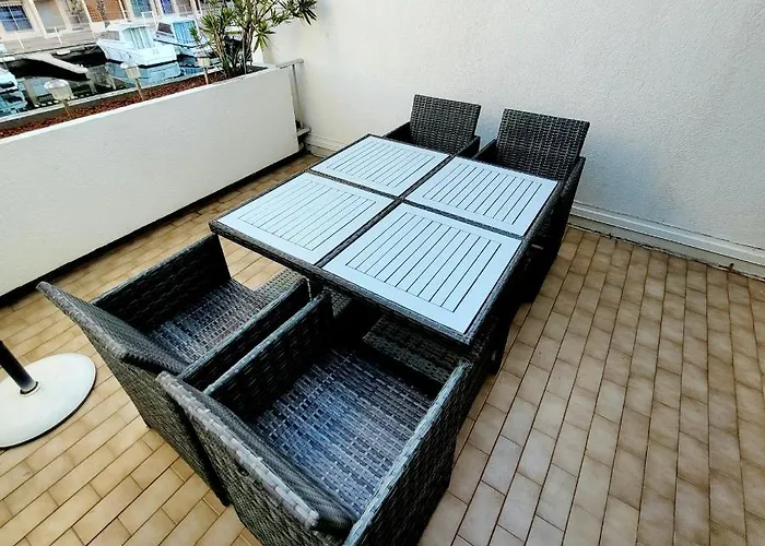 T2 à Côté De La Quartier Des Quilles * Sète